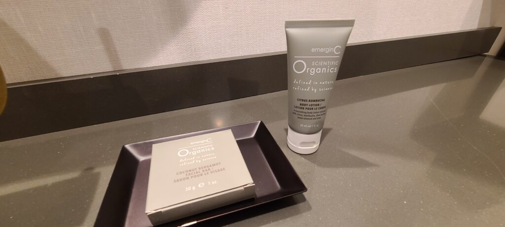 Review: Hotel Citrine, Palo Alto, a Tribute Portfolio 13 EmerginC Hand Soap & Body Lotion