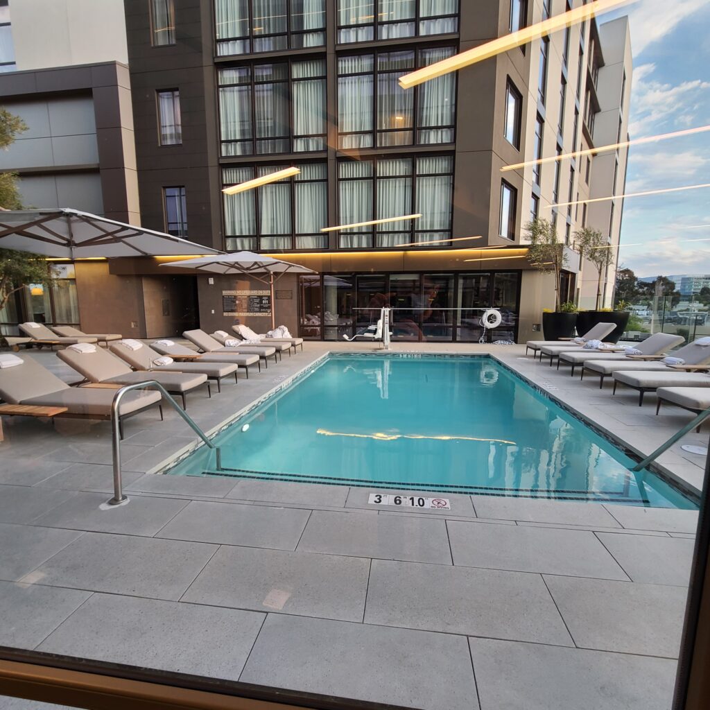 Review: TETRA Hotel, Autograph Collection 33 TETRA Hotel Pool