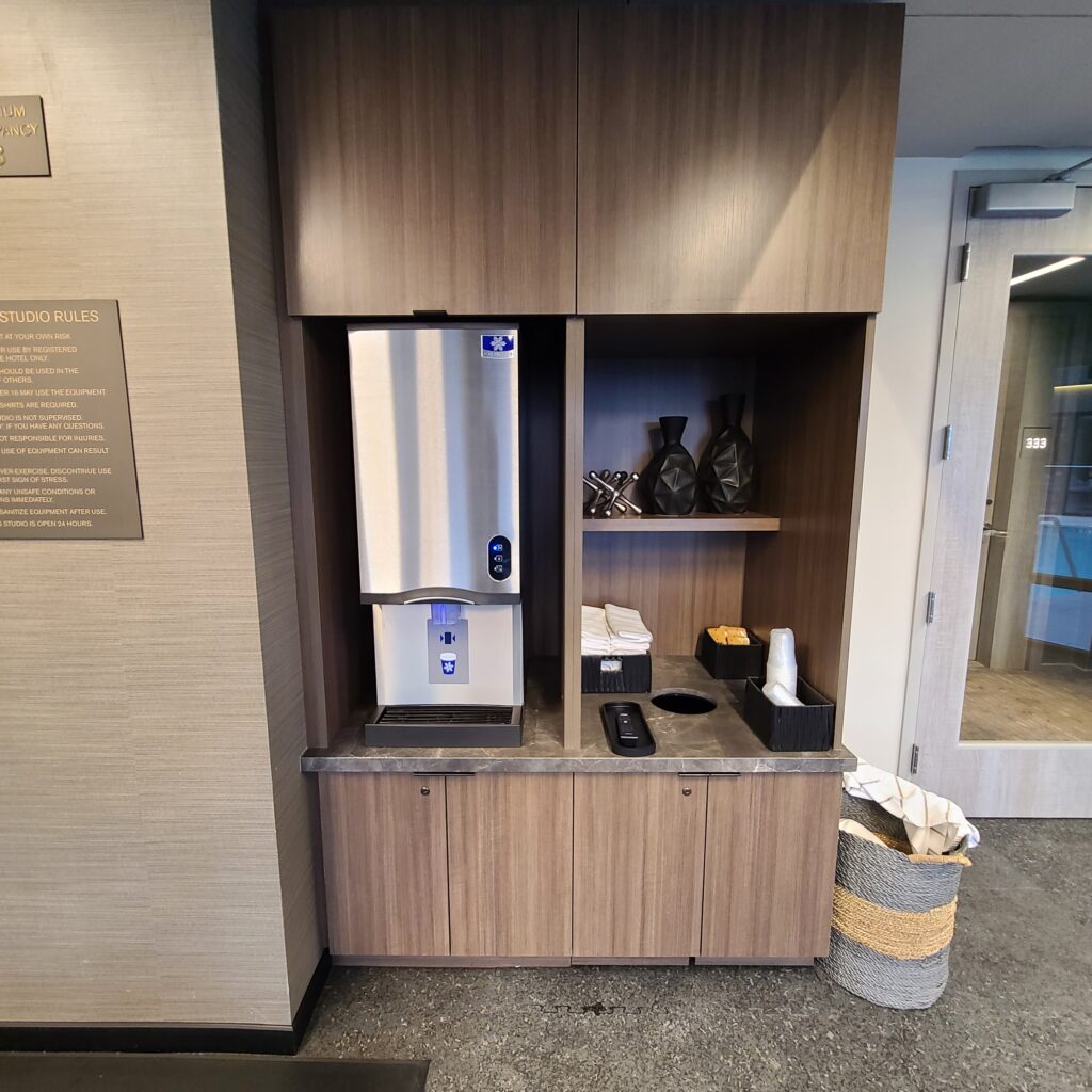 Review: TETRA Hotel, Autograph Collection 32 TETRA Hotel Gym