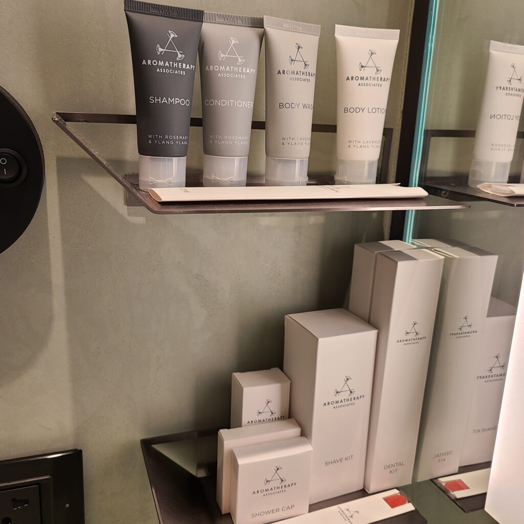 JW Marriott Istanbul Marmara Sea Bath Amenities