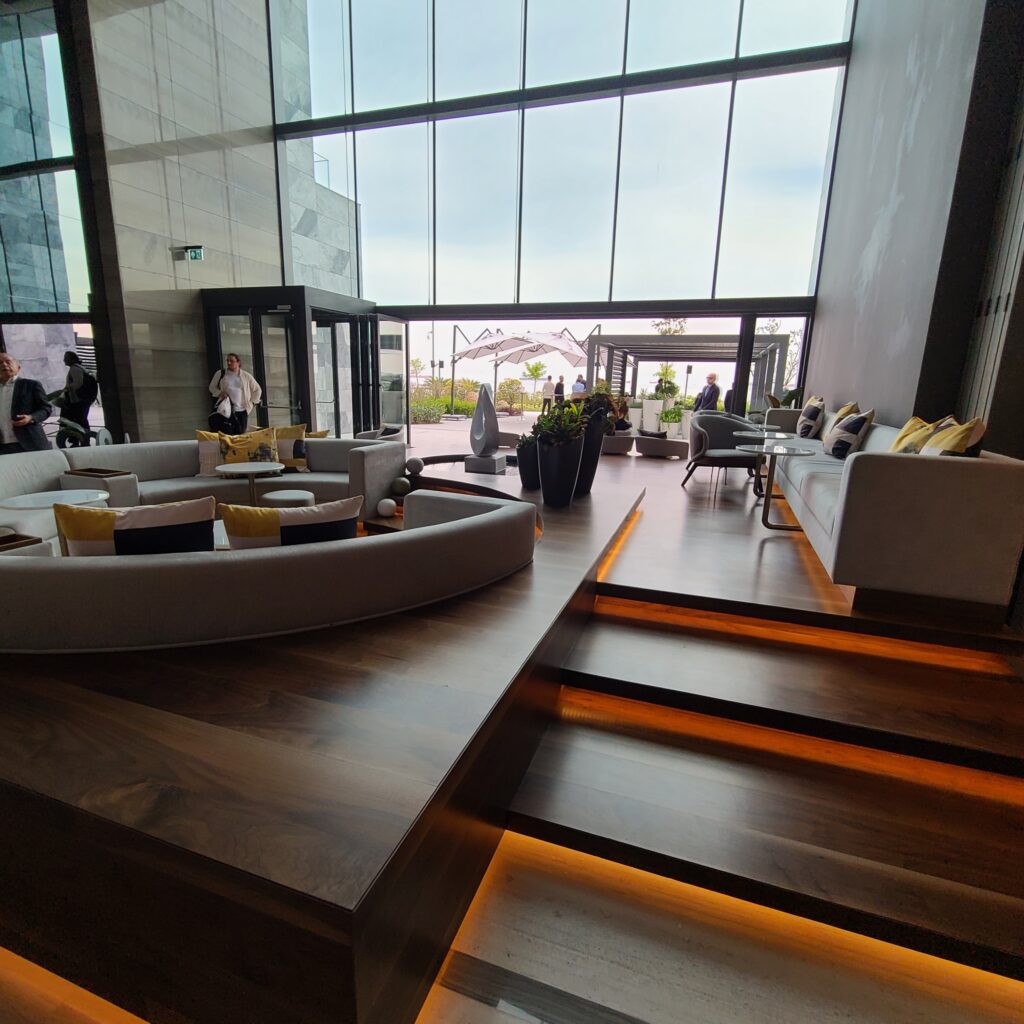 JW Marriott Istanbul Marmara Sea Lobby