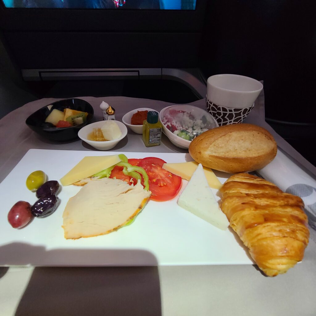 Review: Turkish Airlines Business Class Boeing 787-9 Dreamliner (IST-SFO) 20 Turkish Airlines Business Class 787 Breakfast