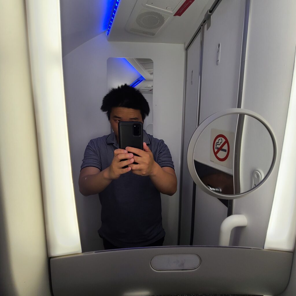 Review: Turkish Airlines Business Class Boeing 787-9 Dreamliner (IST-SFO) 40 Turkish Airlines Business Class 787 Lavatory Mirror