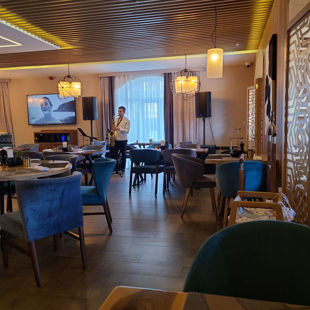 Courtyard by Marriott Tashkent Breakfast
