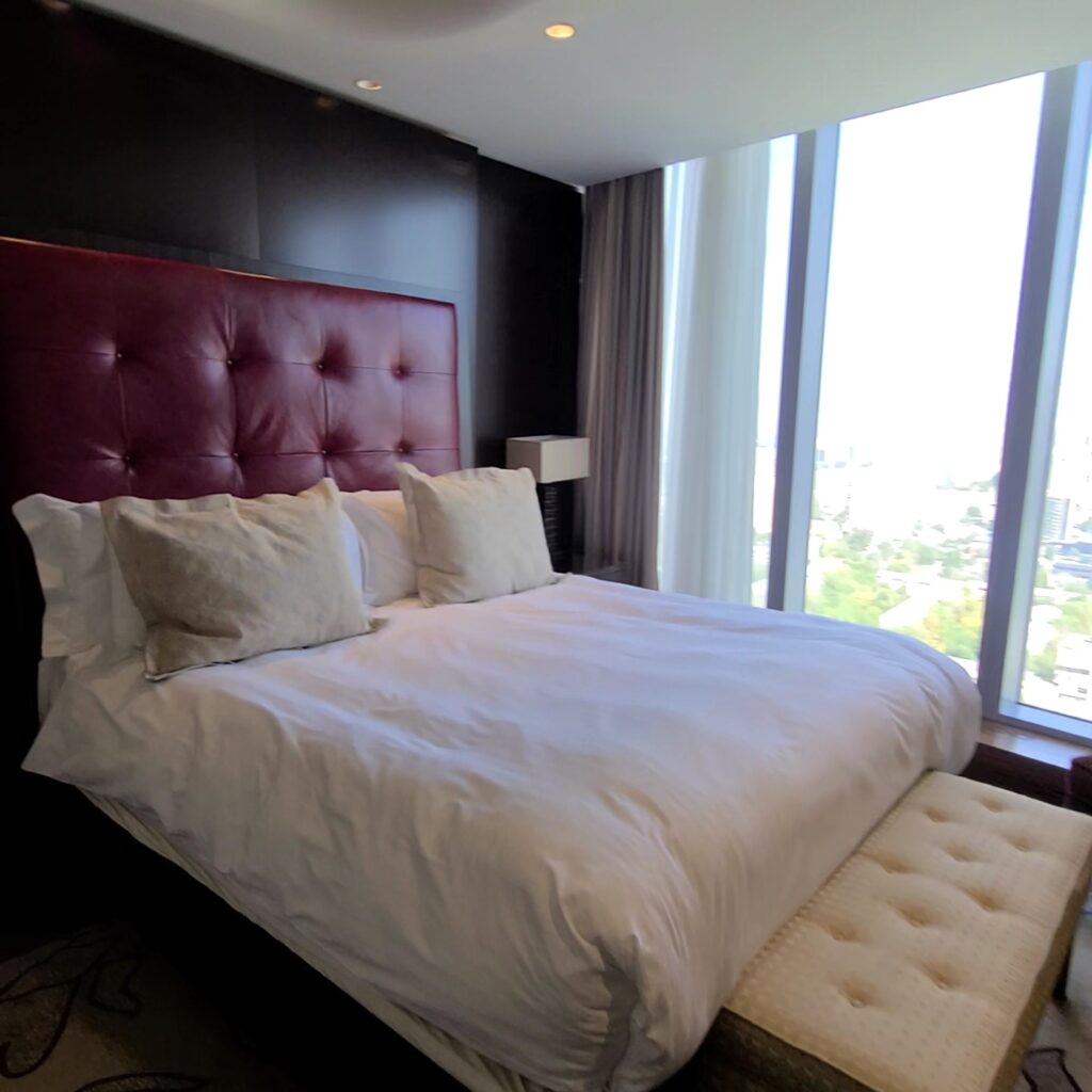 The Ritz-Carlton, Almaty Junior Suite Junior Suite King Bed