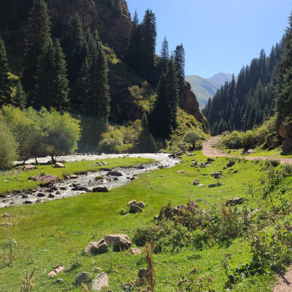 Trekking & Overnight Yurt Stay in Altyn Arashan 4 Altyn Arashan