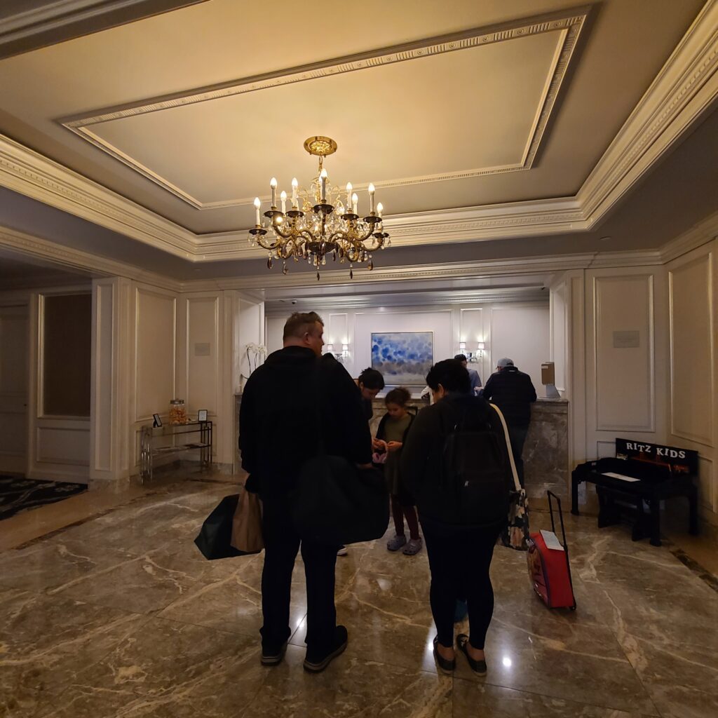 Review: The Ritz-Carlton, San Francisco 3 The Ritz-Carlton, San Francisco Check-in Line