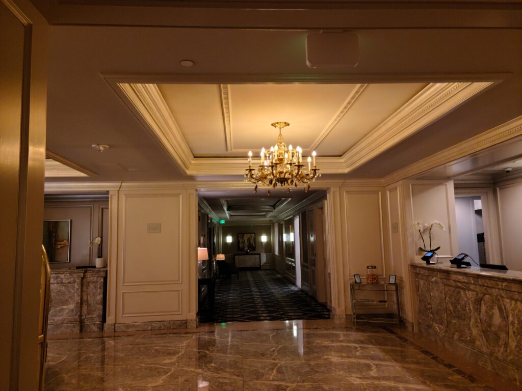 Review: The Ritz-Carlton, San Francisco 4 The Ritz-Carlton, San Francisco Front Desk