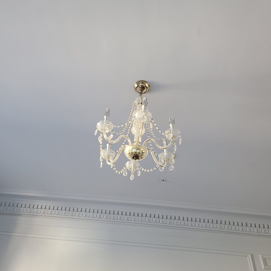 The Westin St. Francis San Francisco Grand Deluxe Room Chandelier