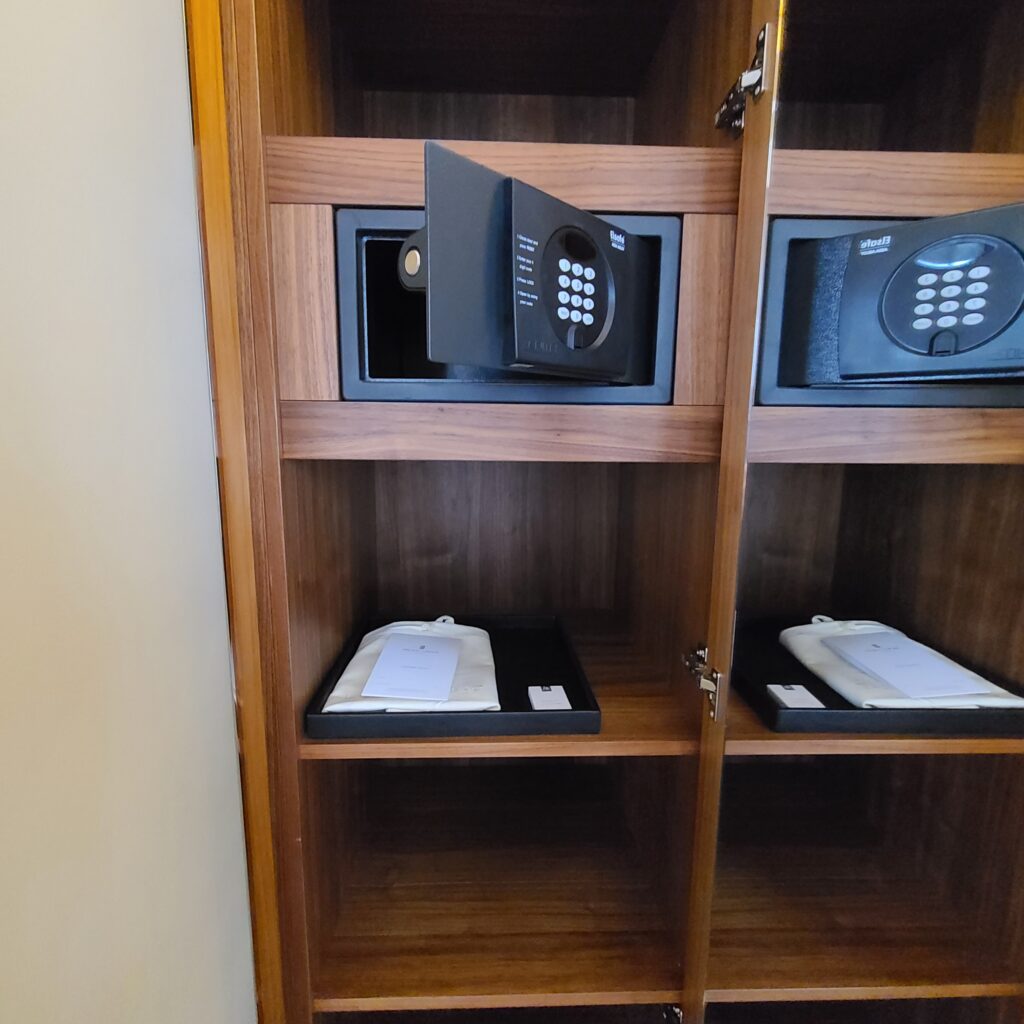 The Ritz-Carlton, Budapest Safe