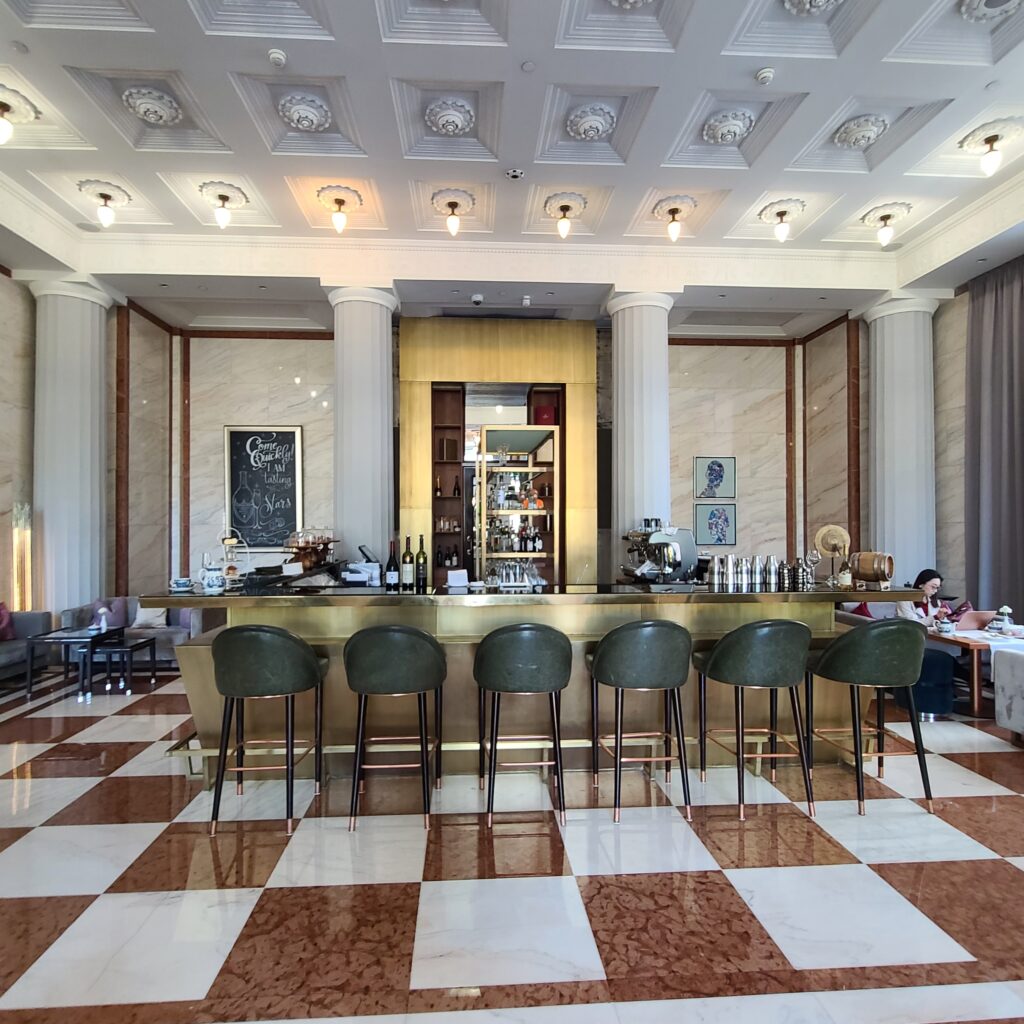 The Ritz-Carlton, Budapest Kaffe Wien