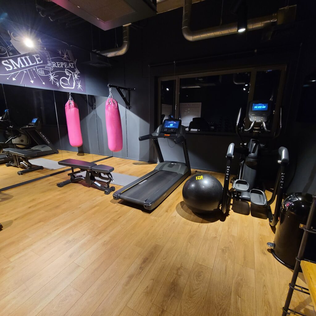 Moxy Paris CDG Gym