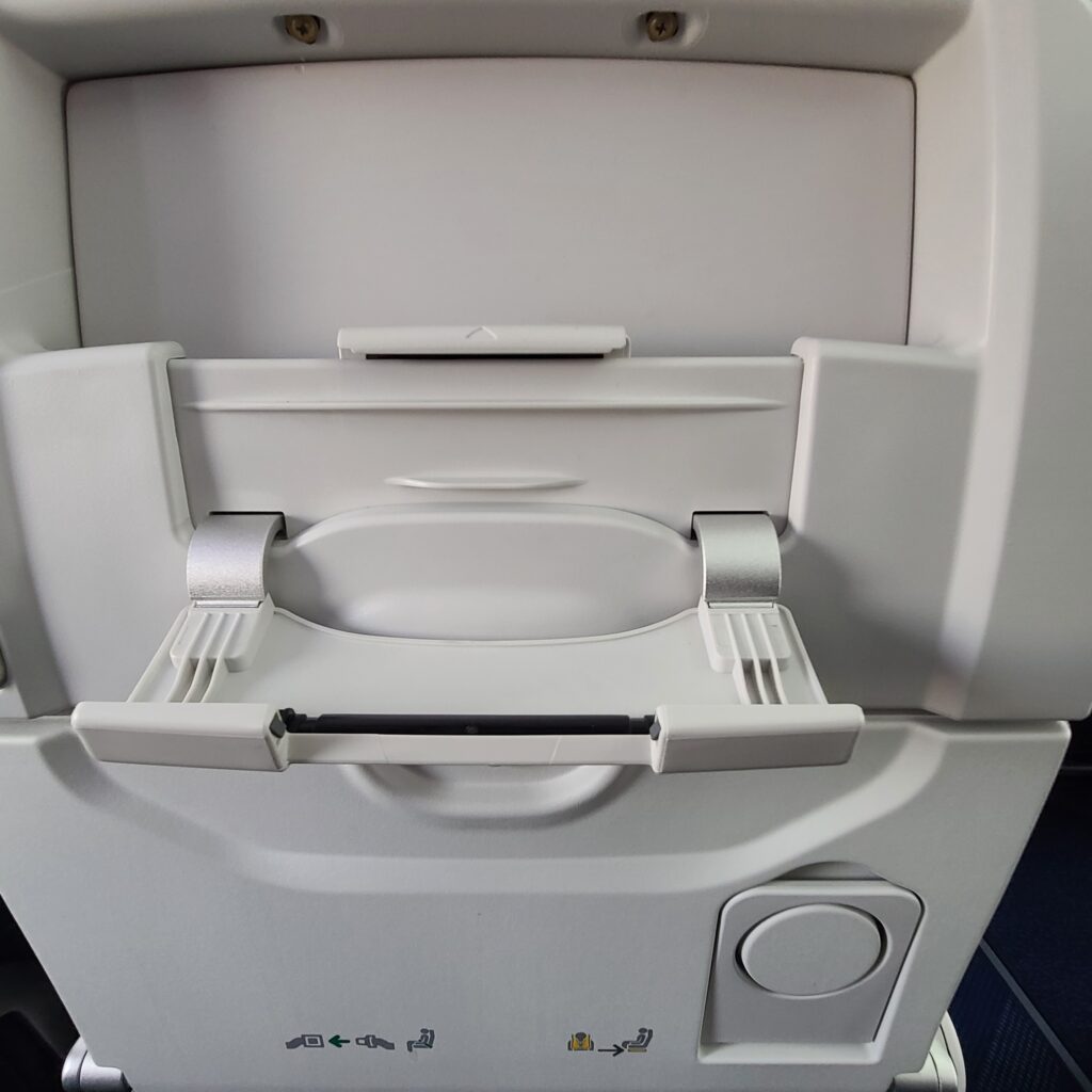 Review: Air France Airbus A220-300 Economy Class (FCO-CDG) 9 Air France Airbus A220-300 Back of Seat Tablet/Phone Holder