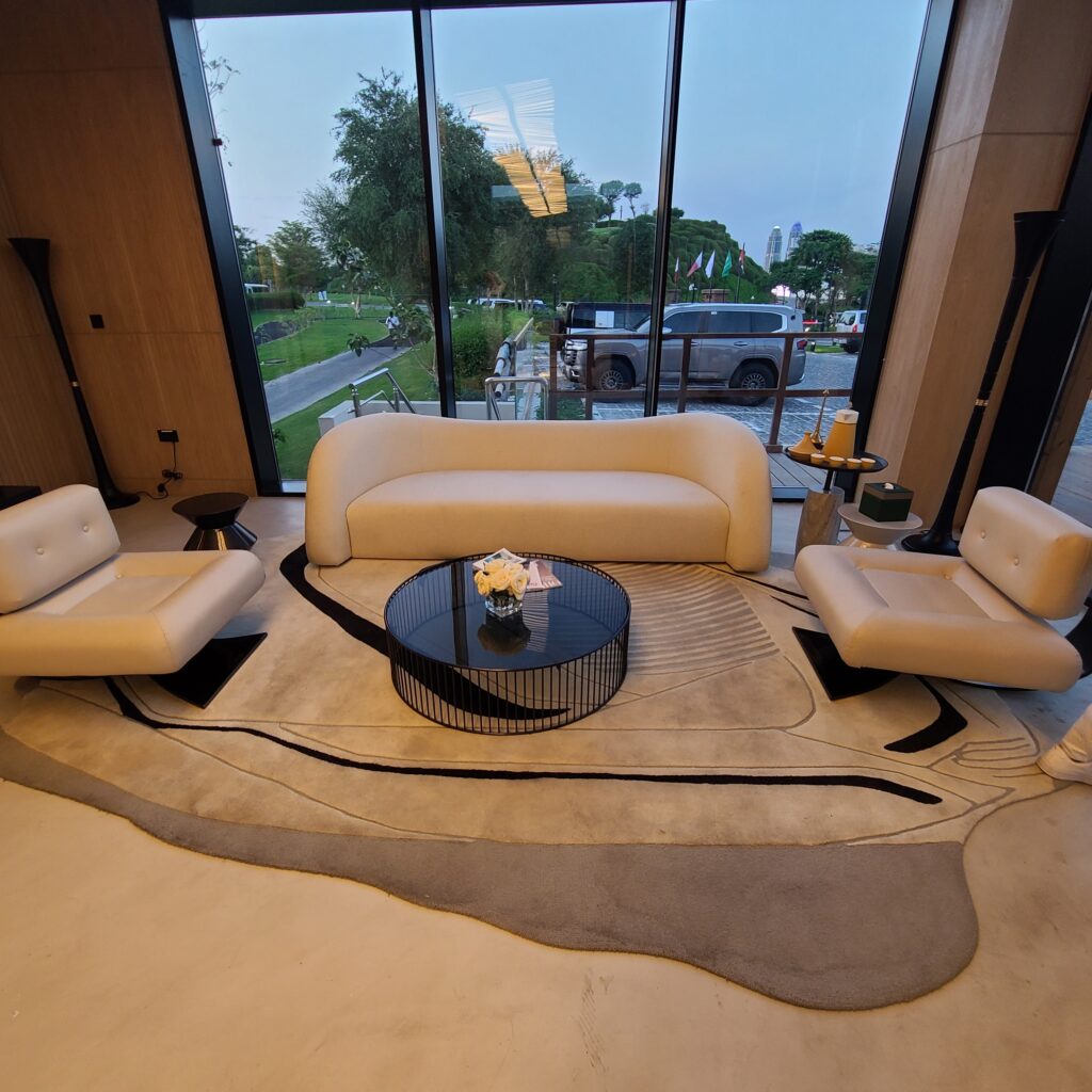 Katara Hills Doha, Hilton LXR Lobby