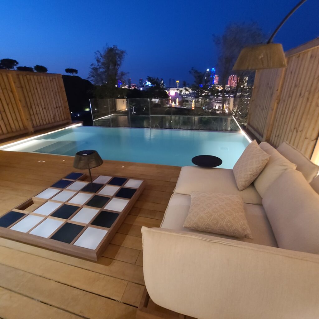 Katara Hills Doha, Hilton LXR Swimming Pool Deck