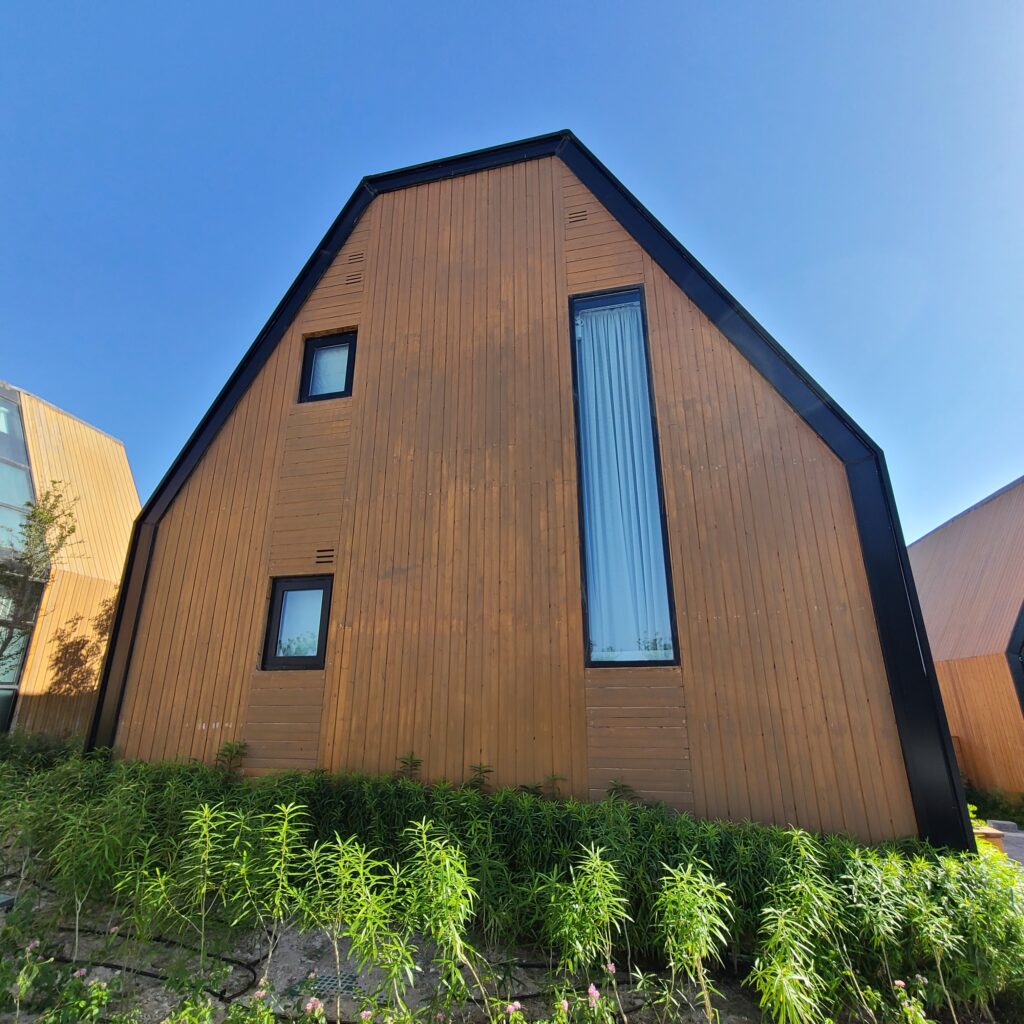 Katara Hills Doha, Hilton LXR Villa