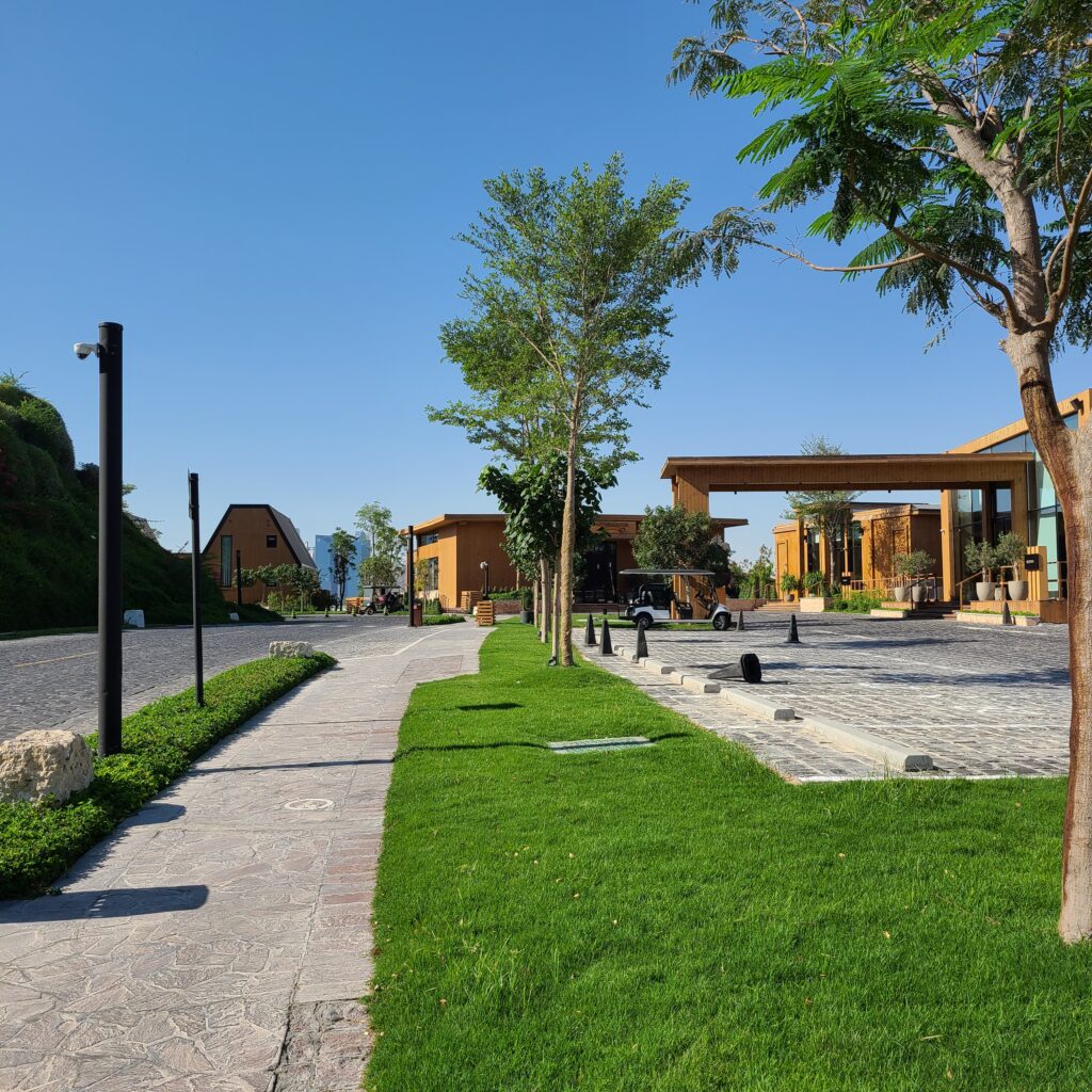 Katara Hills Doha, Hilton LXR Gateway