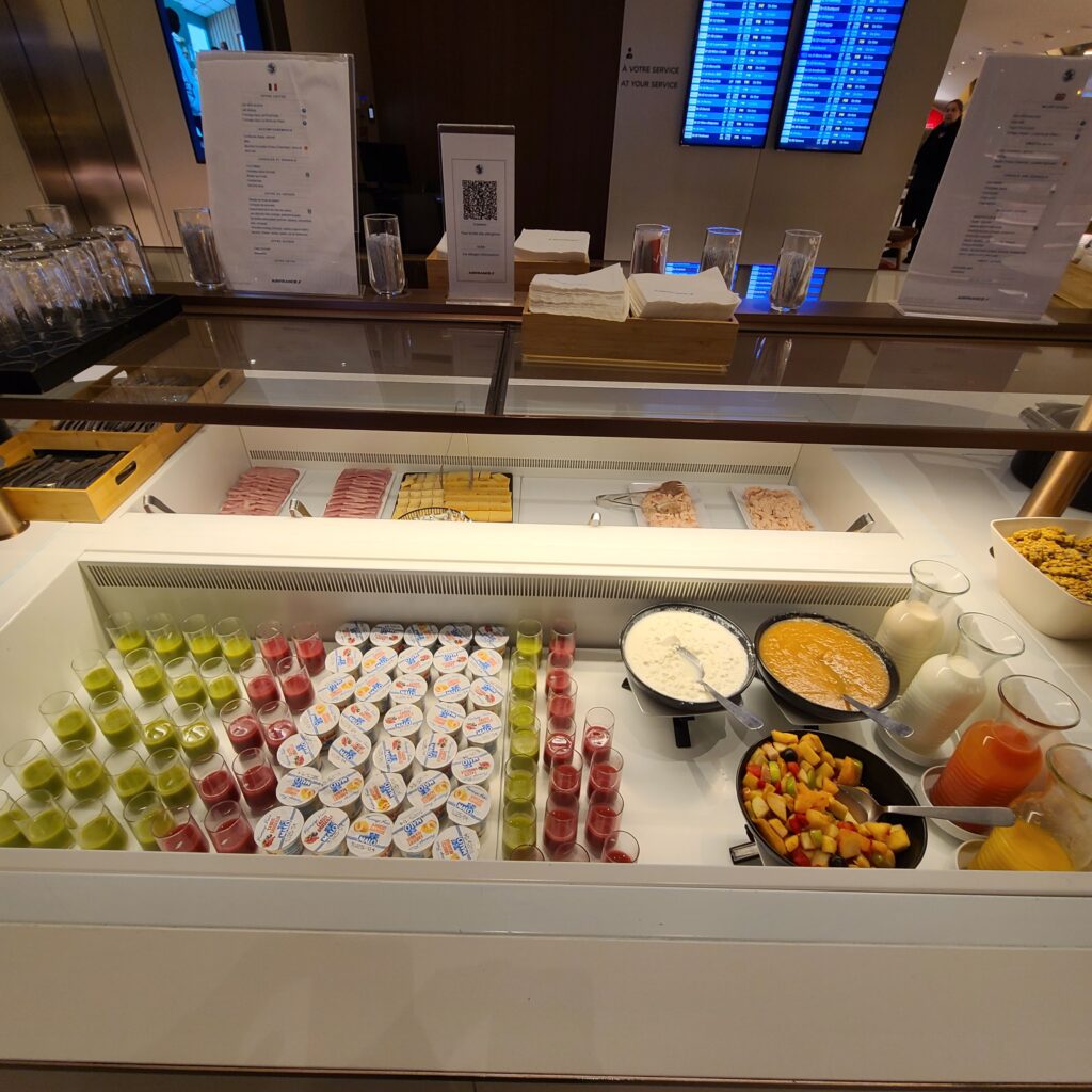 Air France Paris CDG Terminal 2F Breakfast Section