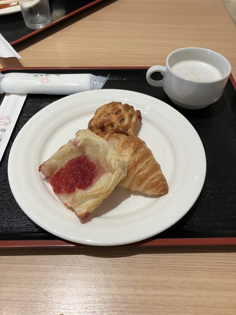 Dai-ichi Takimotokan Breakfast Pastries