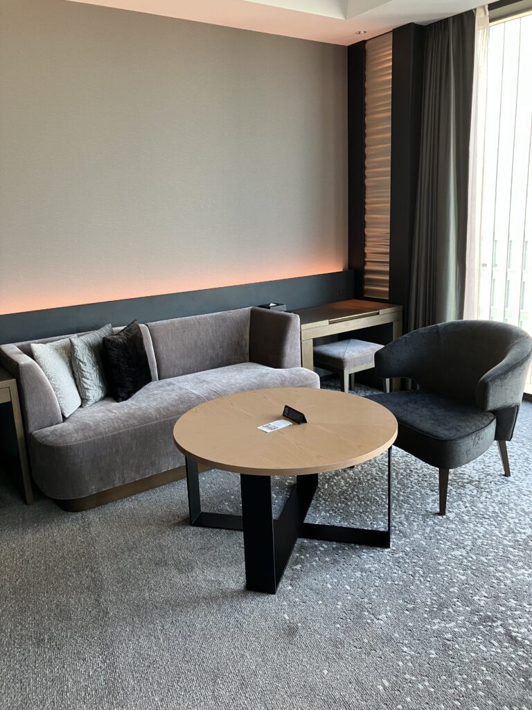 Conrad Osaka Executive Room Seating Area