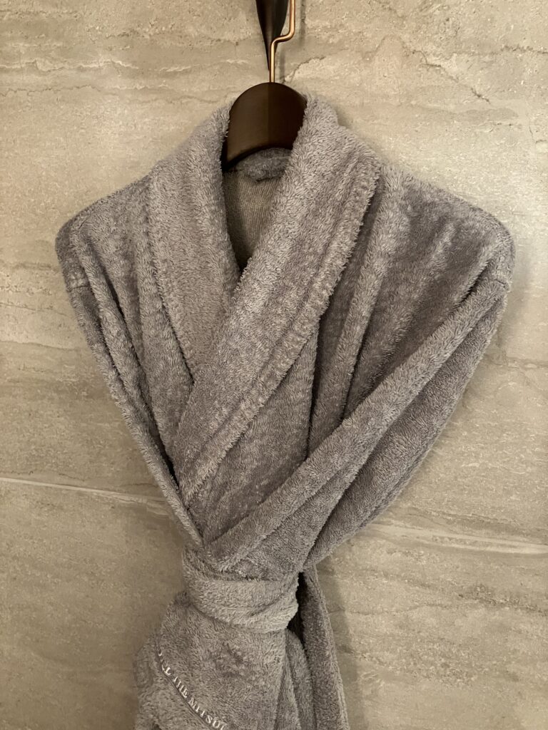 HOTEL THE MITSUI KYOTO Bathrobe