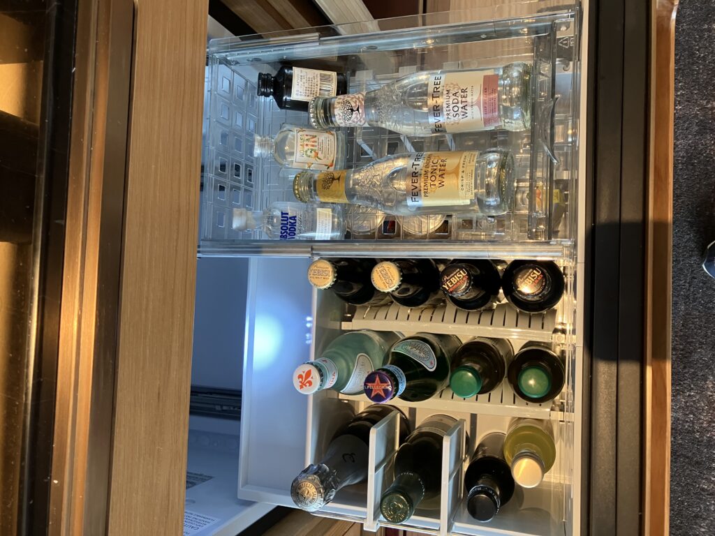 Ritz-Carlton Fukuoka Drinks Minibar