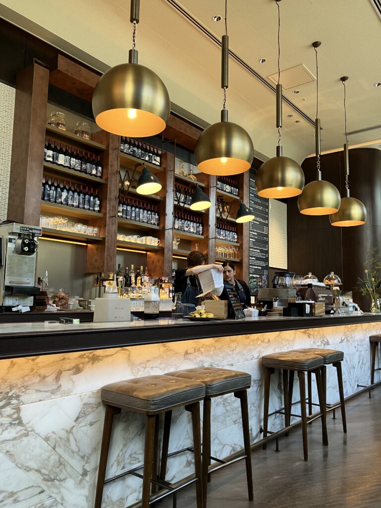 Kimpton Shinjuku Tokyo Jones Cafe & Bar