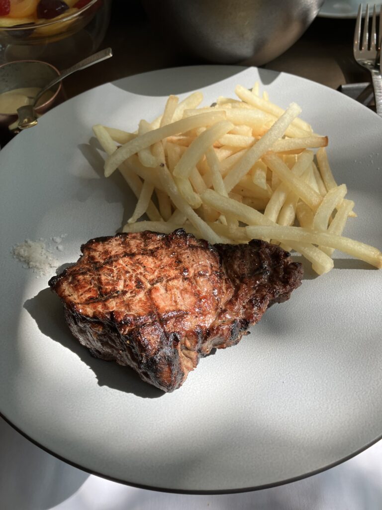 Kimpton Shinjuku Steak Breakfast