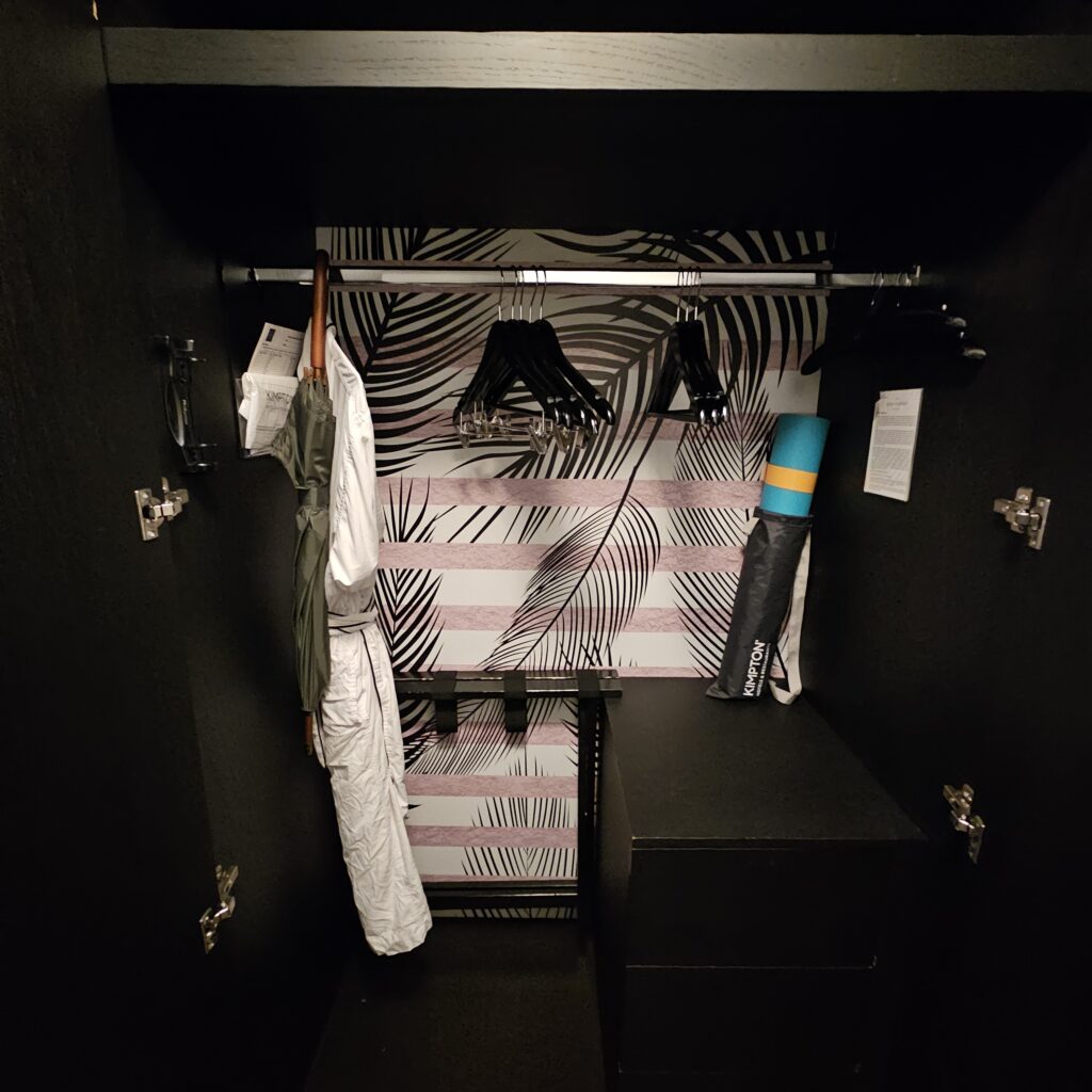 Kimpton Hotel Fontenot Room Closet