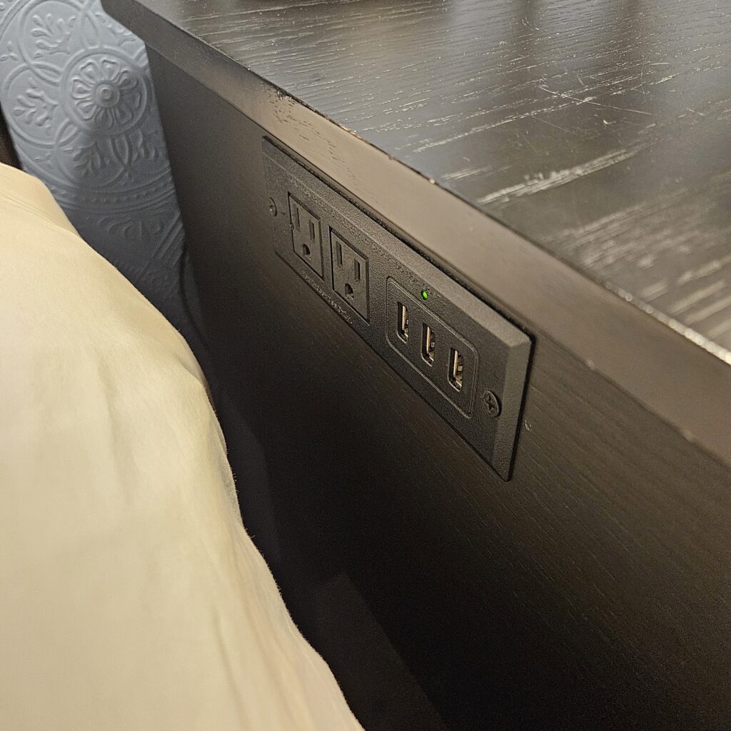 Kimpton Hotel Fontenot Nightstand Power Outlets
