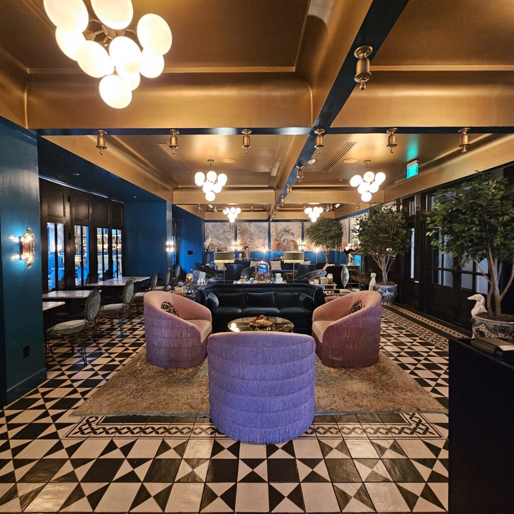 Kimpton Hotel Fontenot Peacock Room Lounge