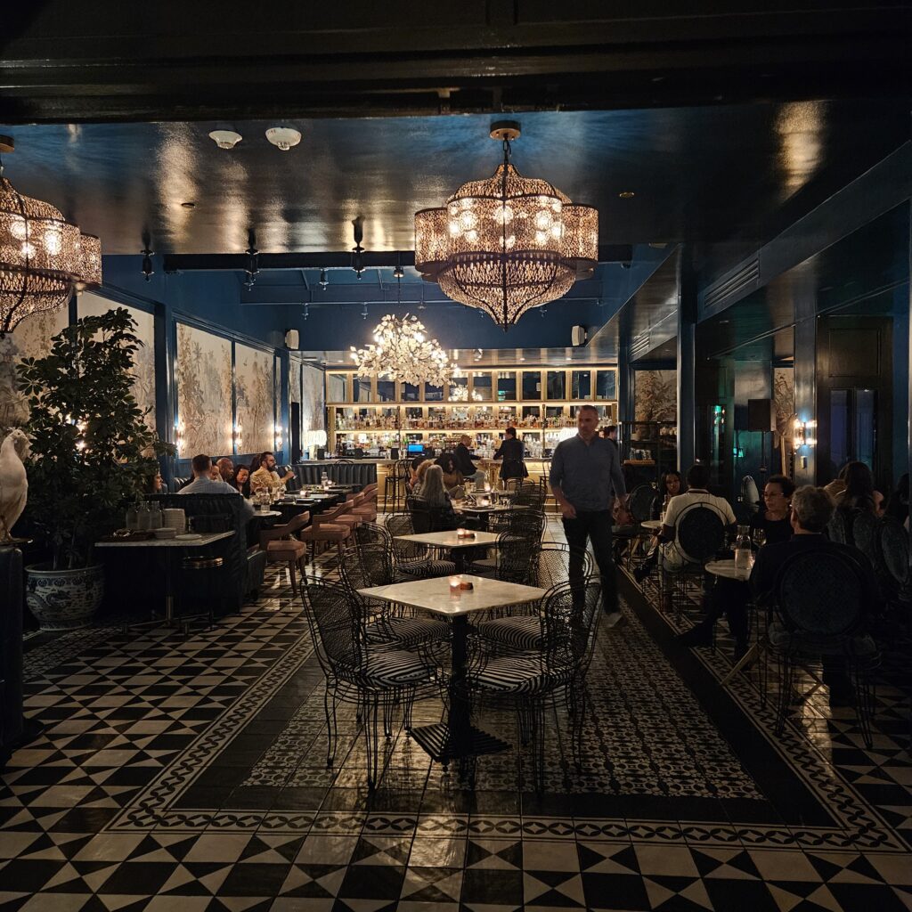 Kimpton Hotel Fontenot Peacock Room Bar/Restaurant Area