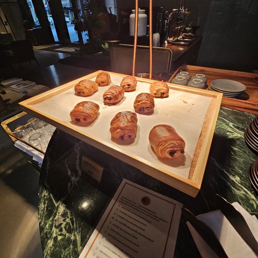 Kimpton Da An Morning Coffee Chocolate Croissant