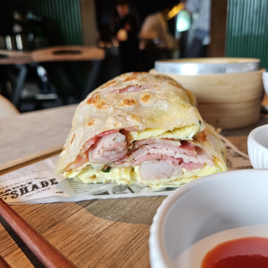 The Tavernist Taiwanist Breakfast Omelet