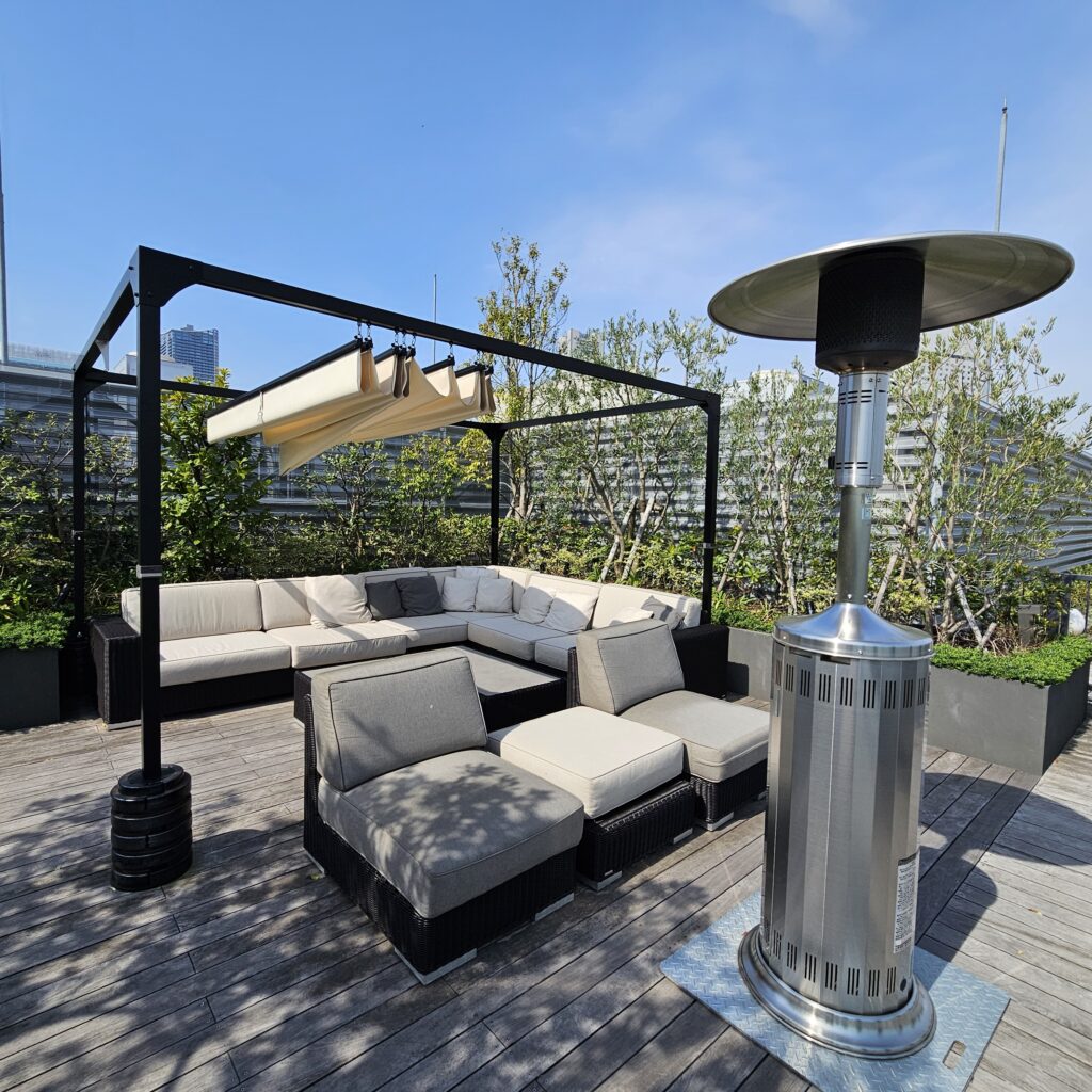 InterContinental Yokohama Pier 8 Rooftop Terrace Lounge Chairs