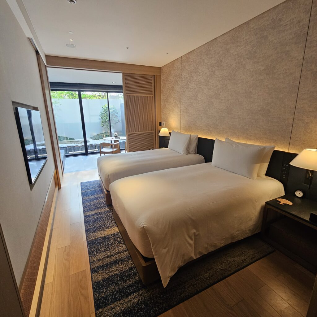 Roku Kyoto Onsen Garden Room Twin