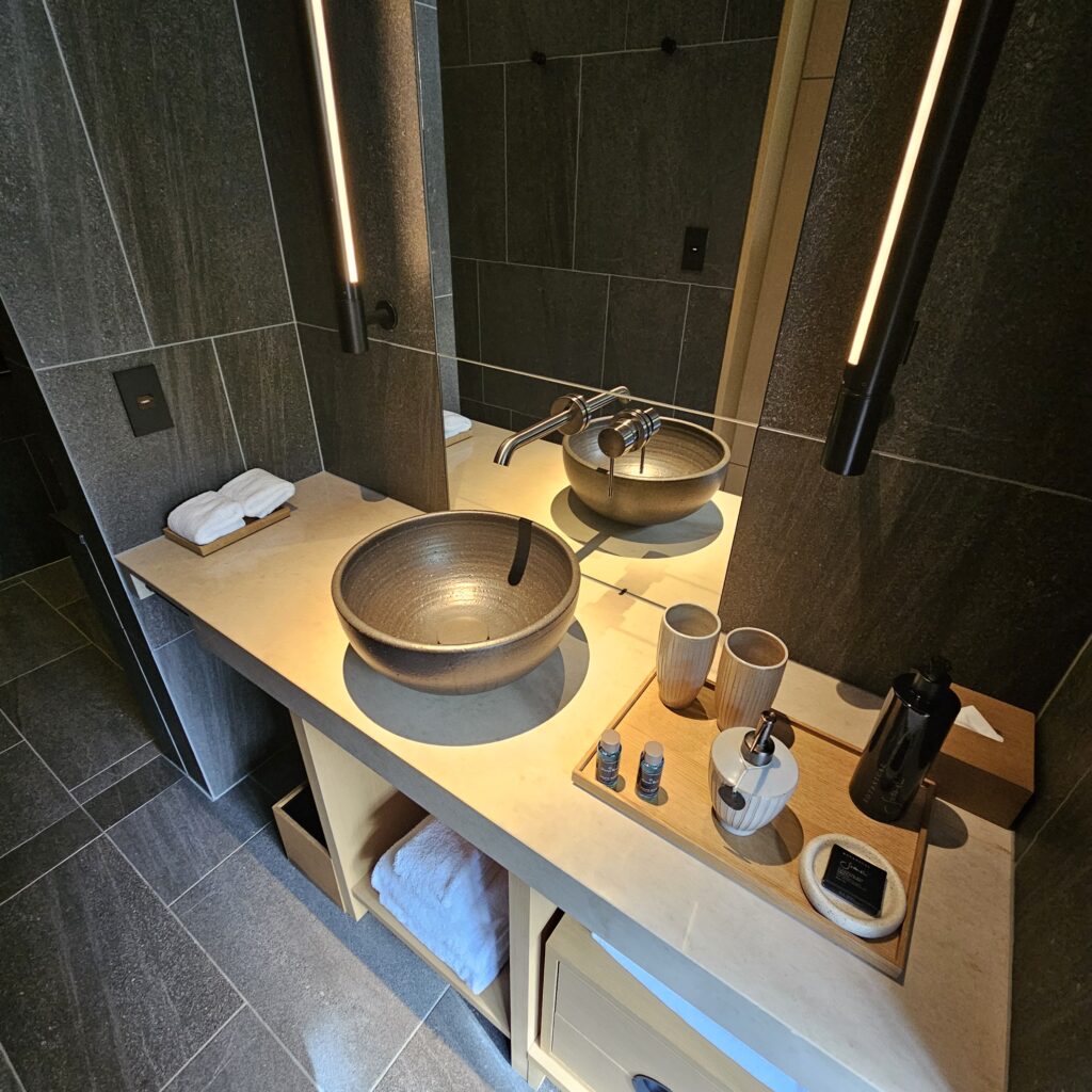 Roku Kyoto Bathroom Sink