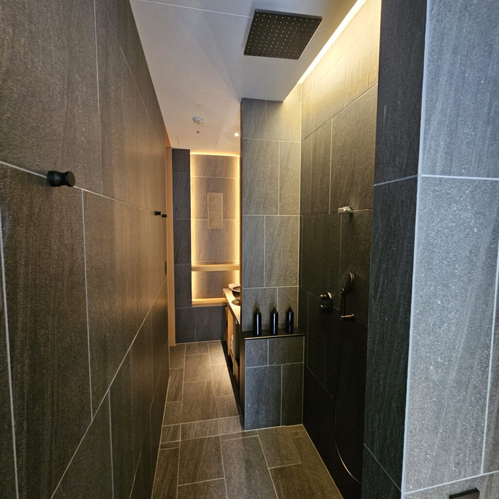 Roku Kyoto Shower