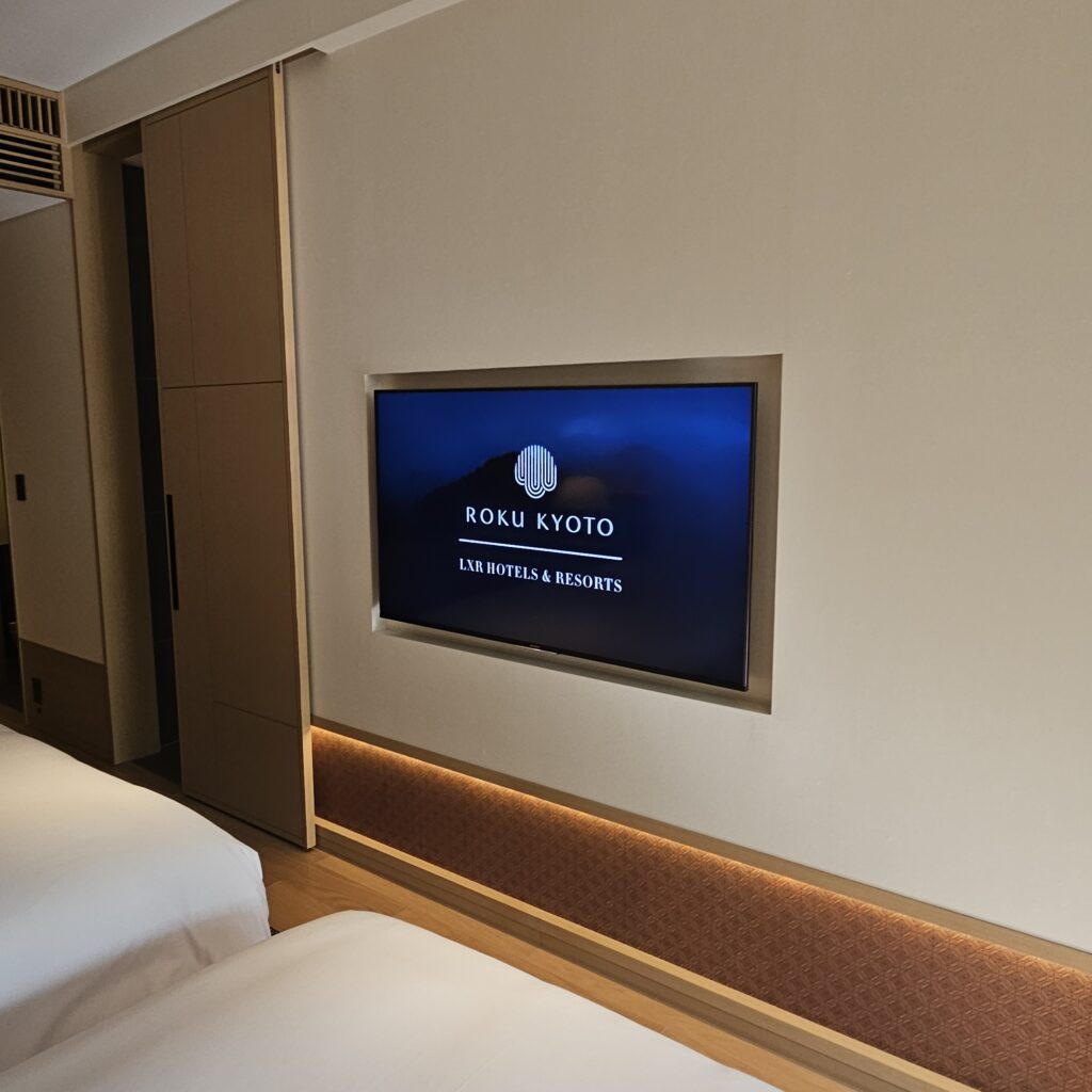 Roku Kyoto Room TV