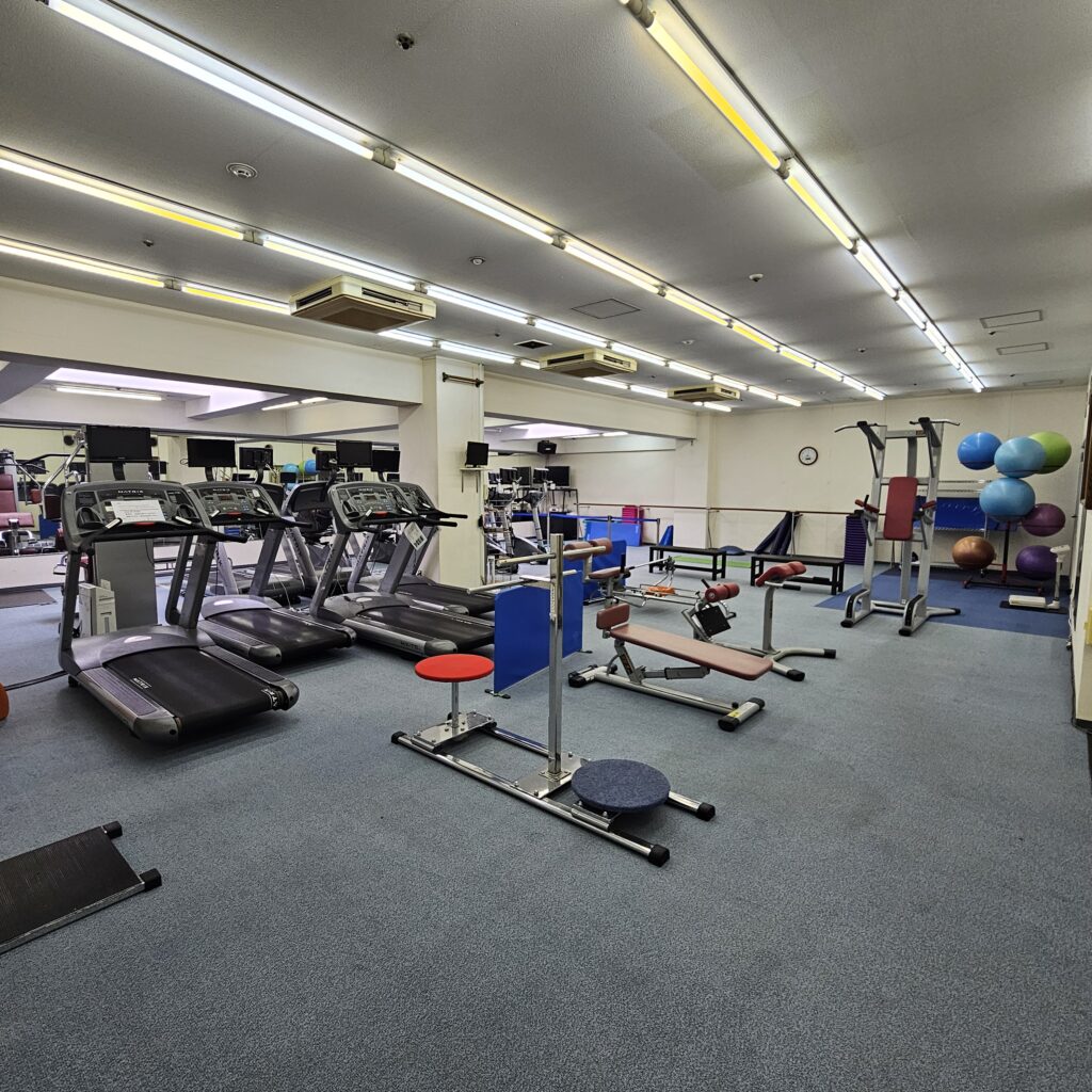 ANA Crowne Plaza Fukuoka Gym