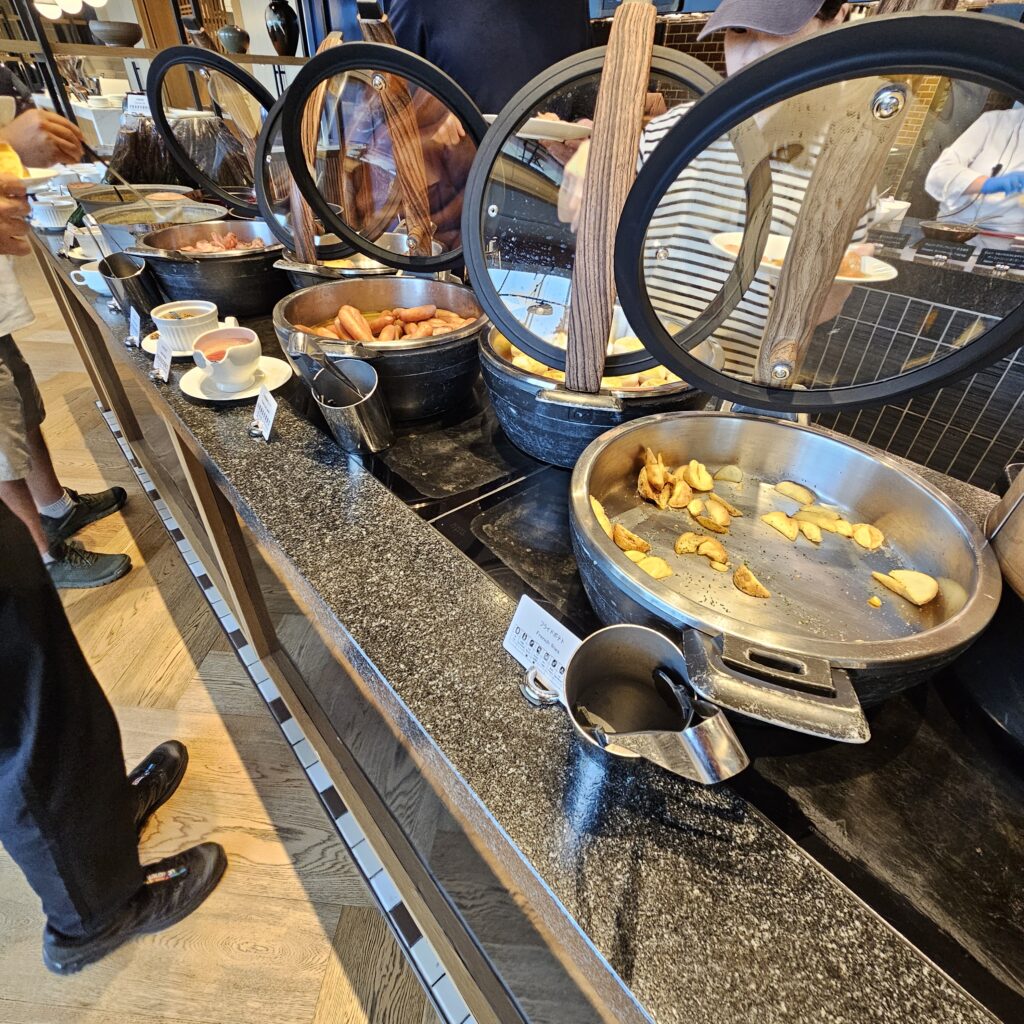 Daily Social Breakfast Hot Buffet