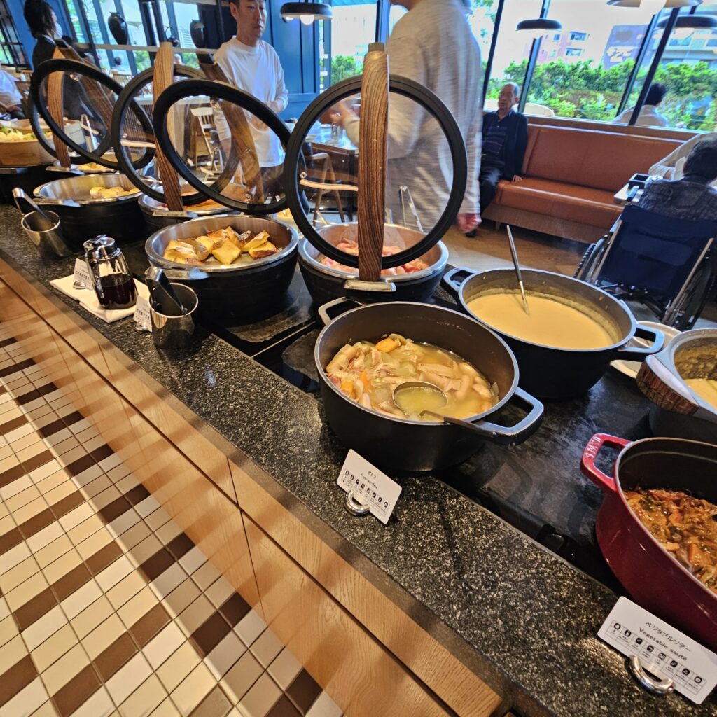 Daily Social Breakfast Hot Buffet