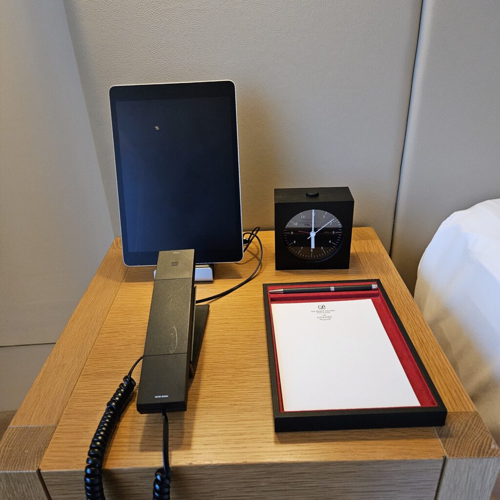The Prince Gallery Tokyo Deluxe Room Nightstand