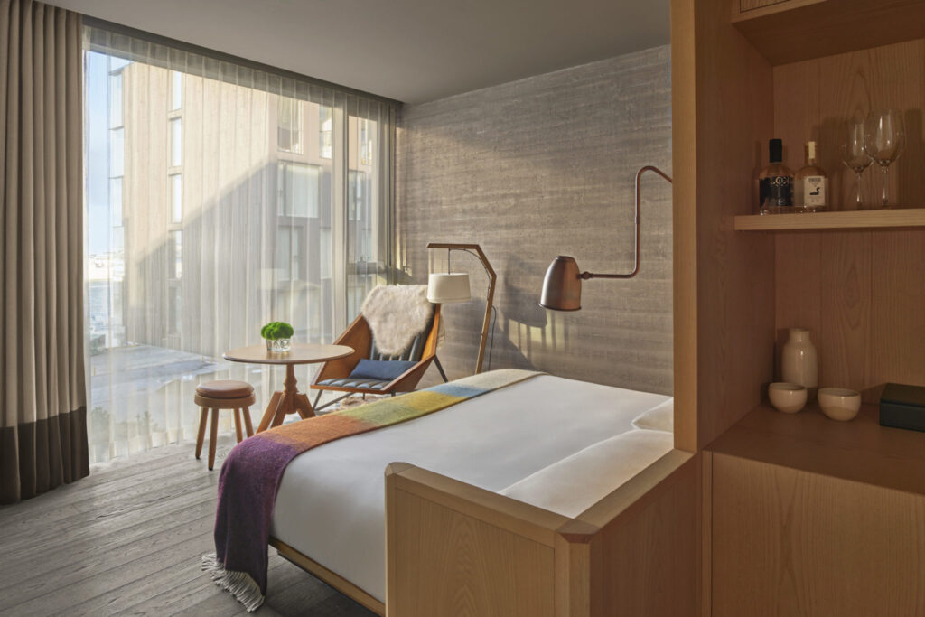 Reykjavik EDITION Guest Room