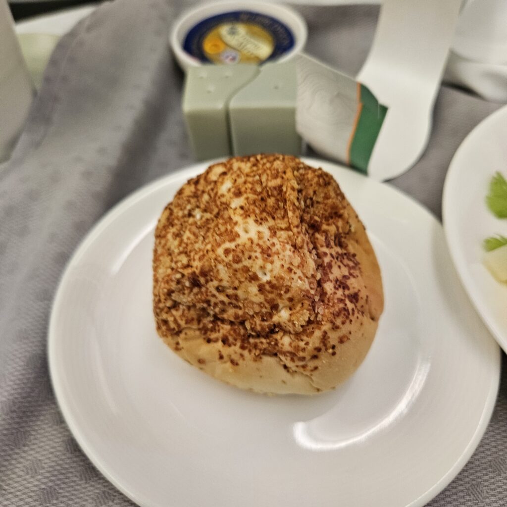 EVA Air Boeing 787-10 Business Class Bread Starter