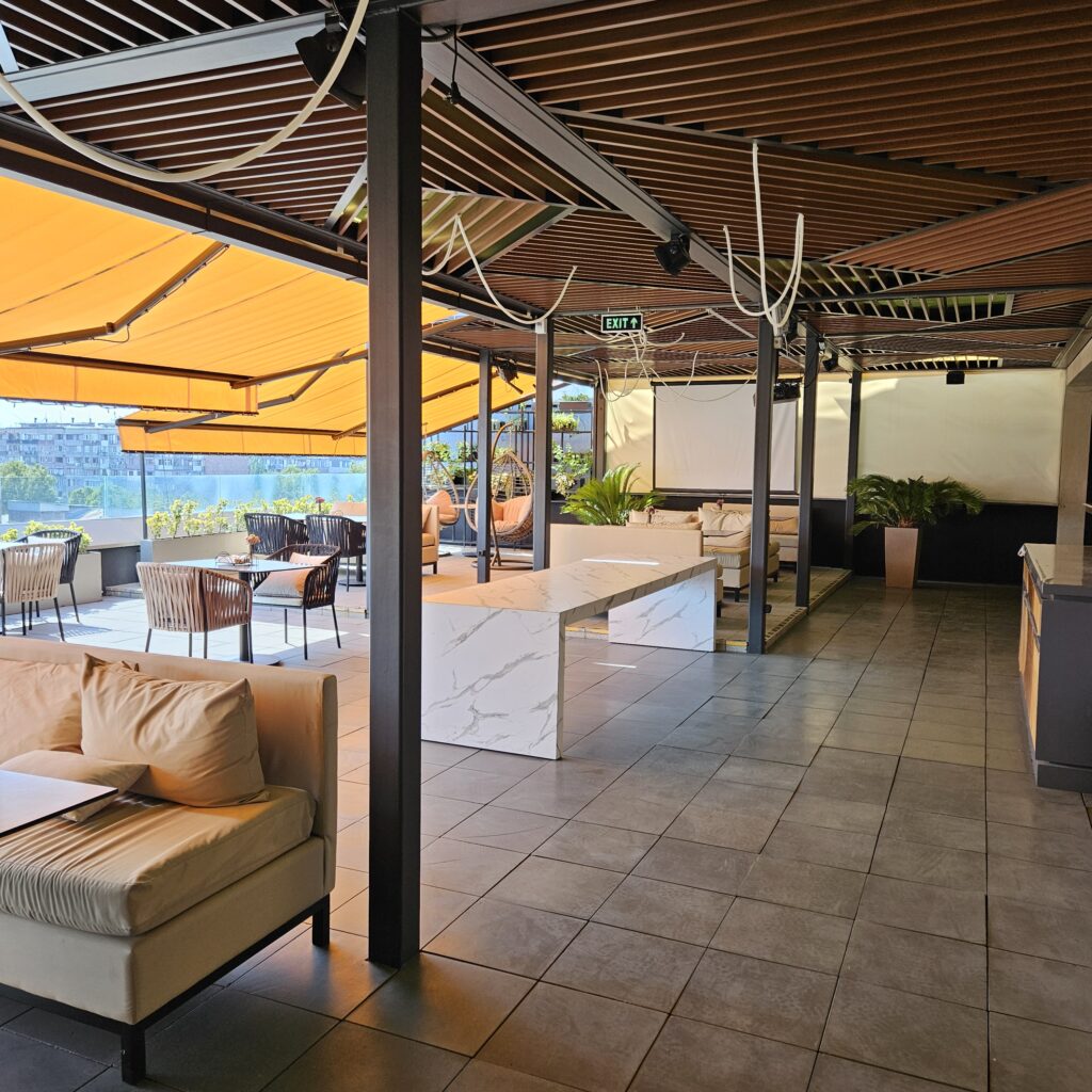 Holiday Inn Republic Square Yerevan Embers Restaurant