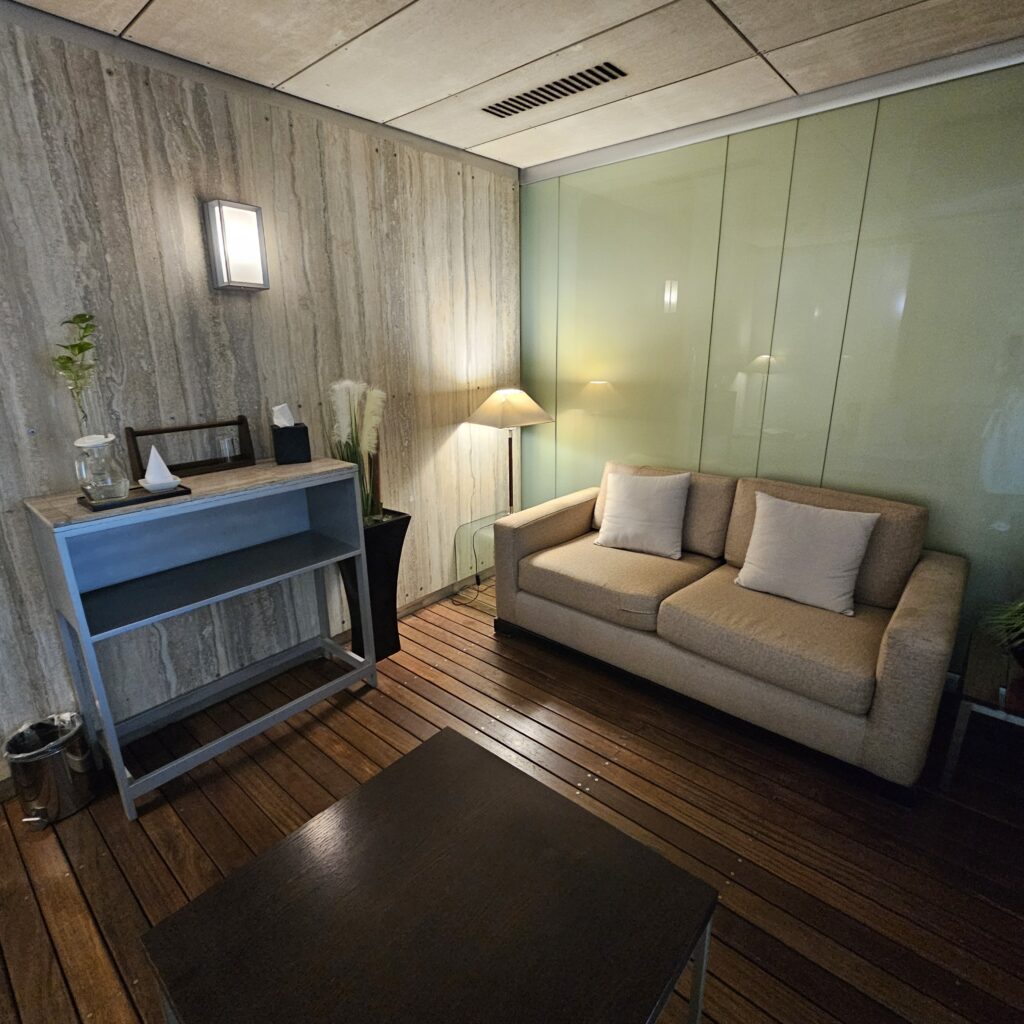 Hilton Mexico City Reforma Spa Waiting Room